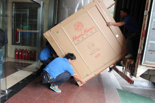 龙州钢琴贵重工艺品无忧运